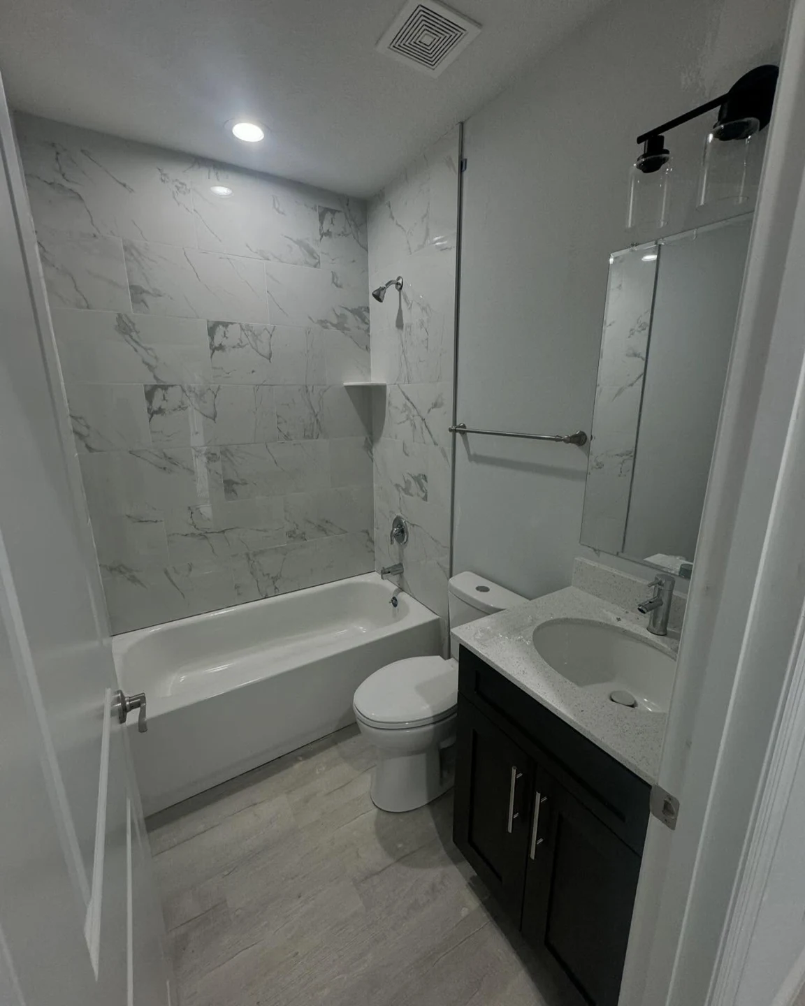 A brighter everyday bathroom